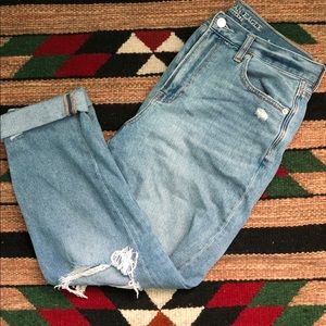 •American Eagle• Mom Jeans